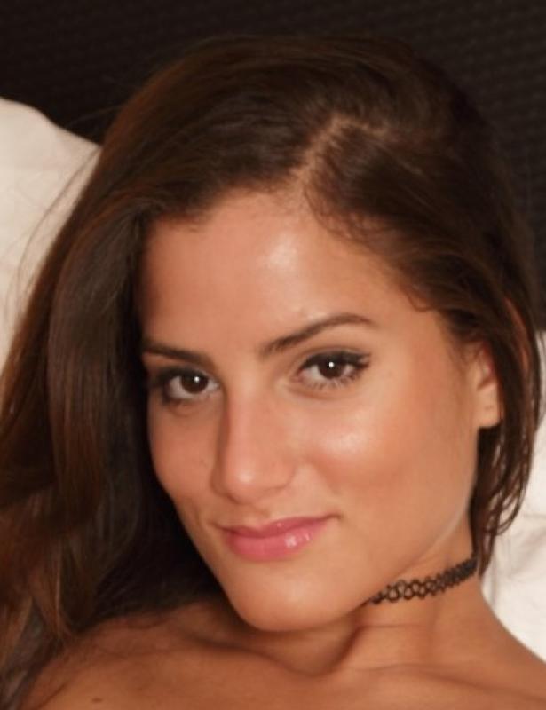 Edge Queen Evelina